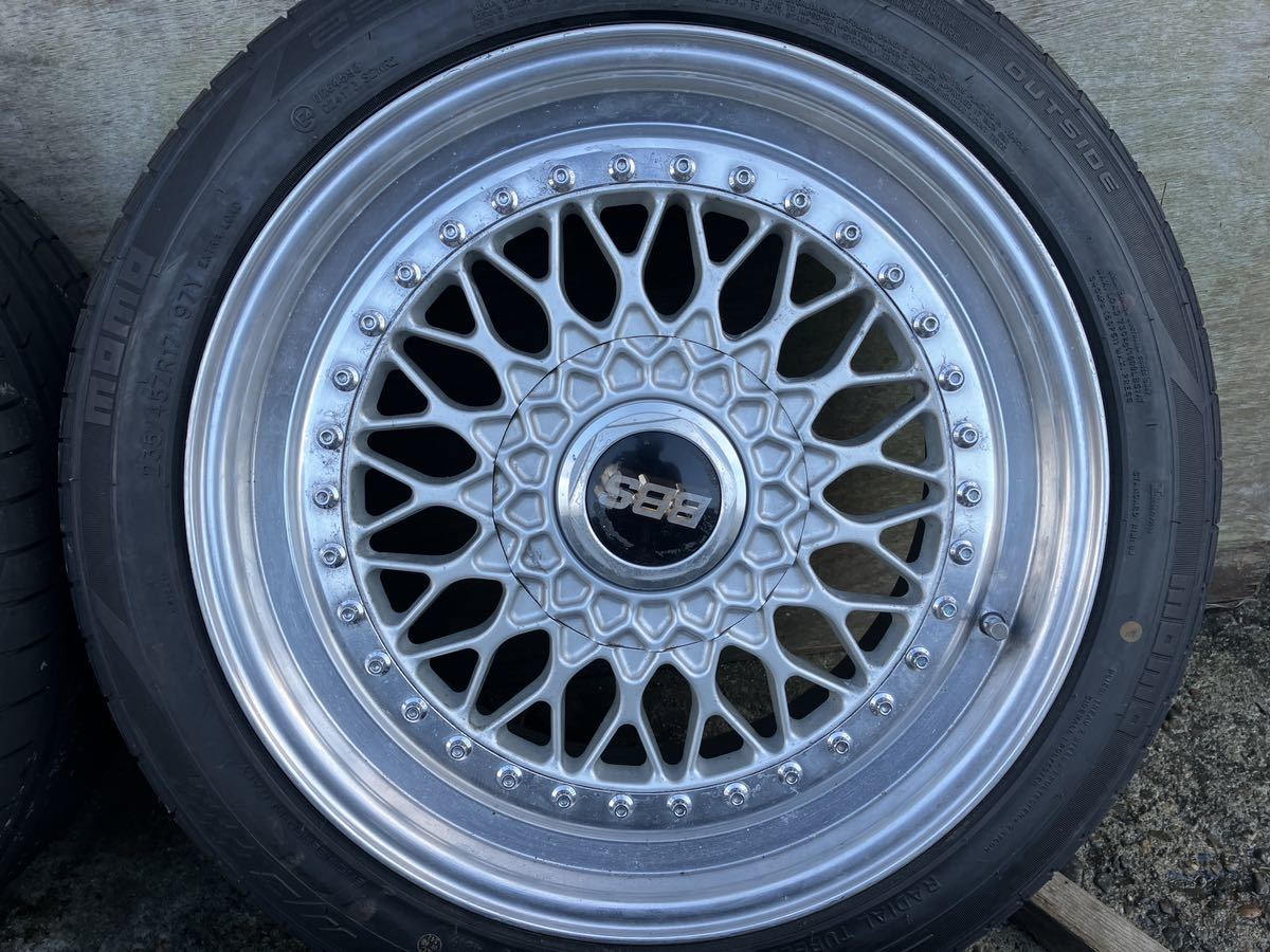 希少/バリ山 BBS RS320/RS321 17インチ 8J/9J PCD114.3 5穴 +43/+40 ハブ60 momo 235/45ZR17 19年製 4本_画像3