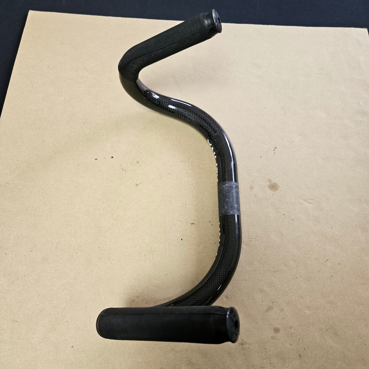 ALPINA アルピナ カーボン トラックハンドル 330MM 競輪 ALPINA アルピナ カーボン トラックハンドル 330MM 競輪