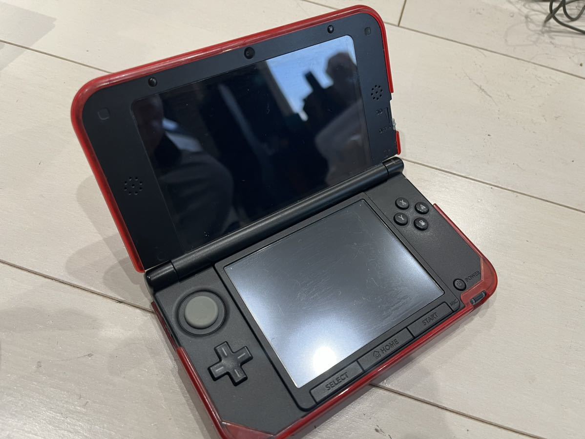 ニンテンドー3DSLL Nintendo 任天堂 充電器 3DS レッド ブラック 本体 ソフト 動作確認済 タッチペン 付属_画像2