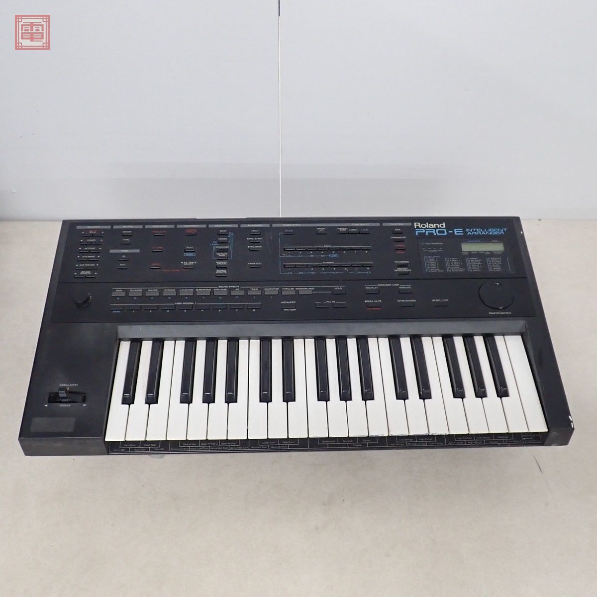Yahoo!オークション - Roland シンセサイザー PRO-E キーボード Yahoo!オークション - Roland シンセサイザー PRO-E キーボード