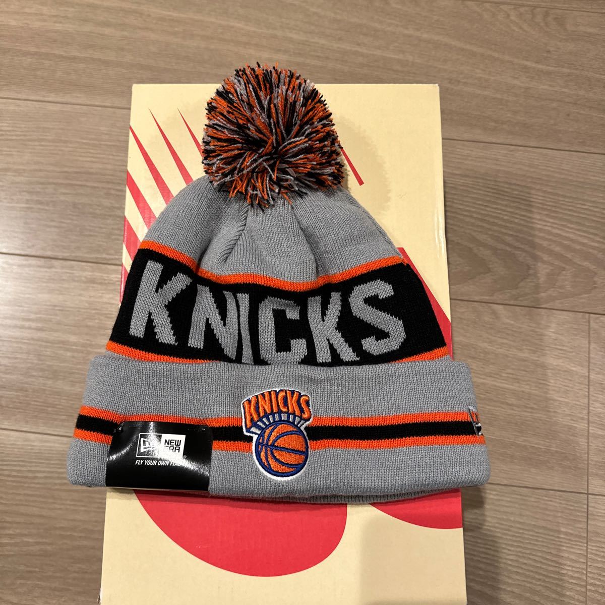 インナーフリース New Era New York Knicks ニューヨーク ニックス ニット帽 ビーニー NBA 男女兼用 ニットキャップ NY キャップ 帽子_画像1