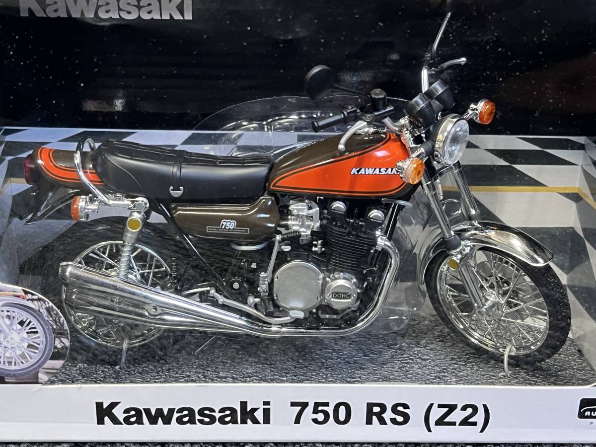 【早勝即決！】未開封！Kawasaki 750RS Z2 1/12 完成品バイクシリーズ カワサキ ファイヤーボール 火の玉 アオシマ_画像6