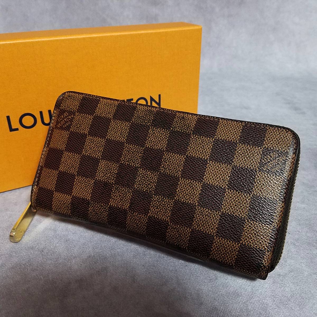 【良好】 LOUIS VUITTON　ルイヴィトン　正規品　レザー　ダミエ　エベヌ　ジッピーウォレット　ラウンドファスナー長財布　N60015　LD114_画像2