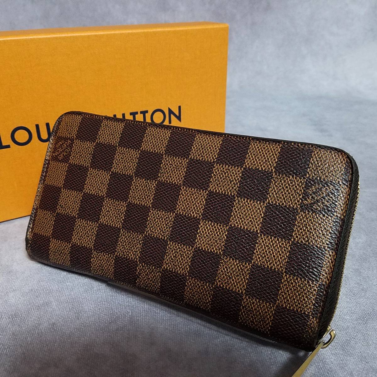 【良好　クリーニング済】　LOUIS VUITTON　ルイヴィトン　本革　レザー　ダミエ　ジッピーウォレット　ラウンドファスナー長財布　N60015_画像2