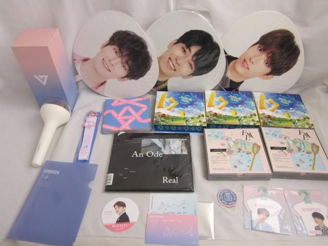 【同梱可】中古品 韓流 SEVENTEEN ドギョム ウォヌ 他 Seventeenth Heaven An Ode CD うちわ ペンライト 等 グッズセ_画像1