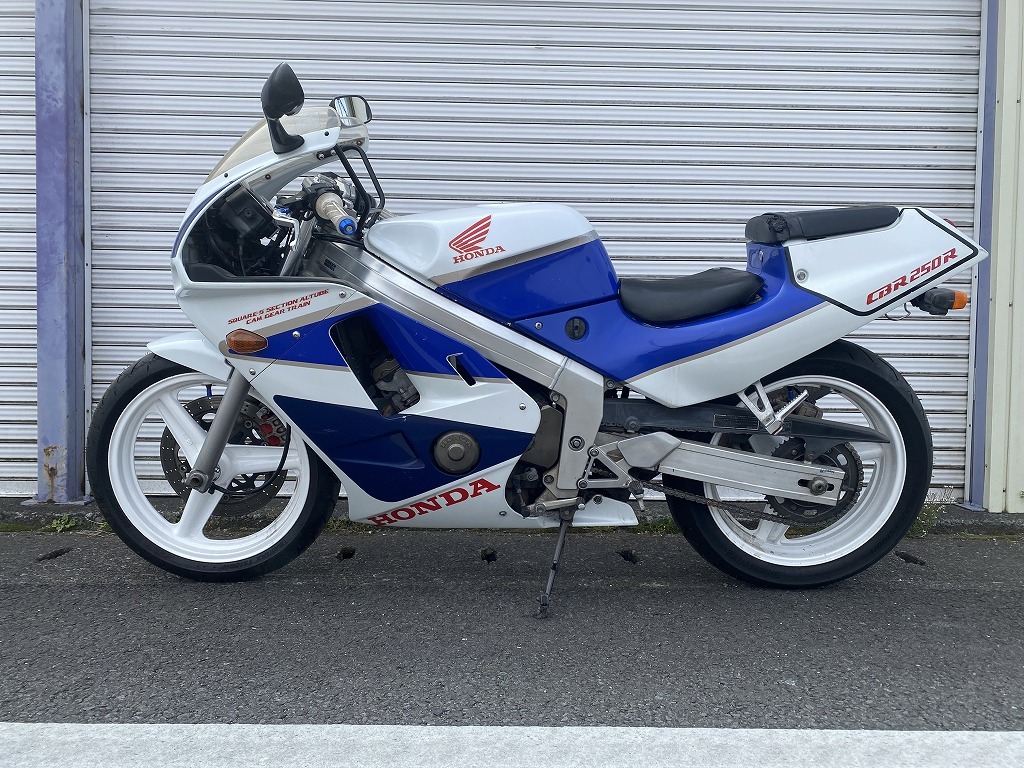 CBR250RR白青(検ハリケーンホーネットnsr250rmc182128fzr250rr1kt2kr250rz250vtz250vfr400rvf400rsrx250gsx-r250sカタナrgγガンマ_画像5