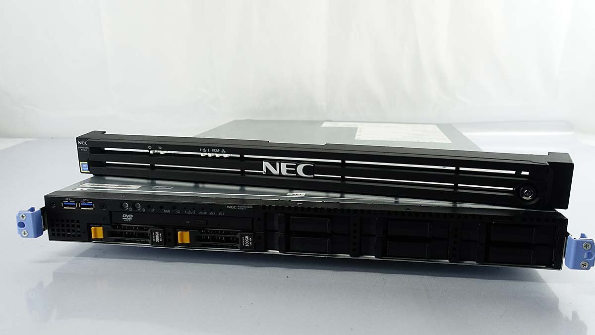 ラックサーバー NEC Express5800/R110i-1 N8100-2526Y/Pentium G4560 3.5GHz/メモリ8GB/HDD300GBx2/SAS/OS無/1U/サーバ S012409_画像1