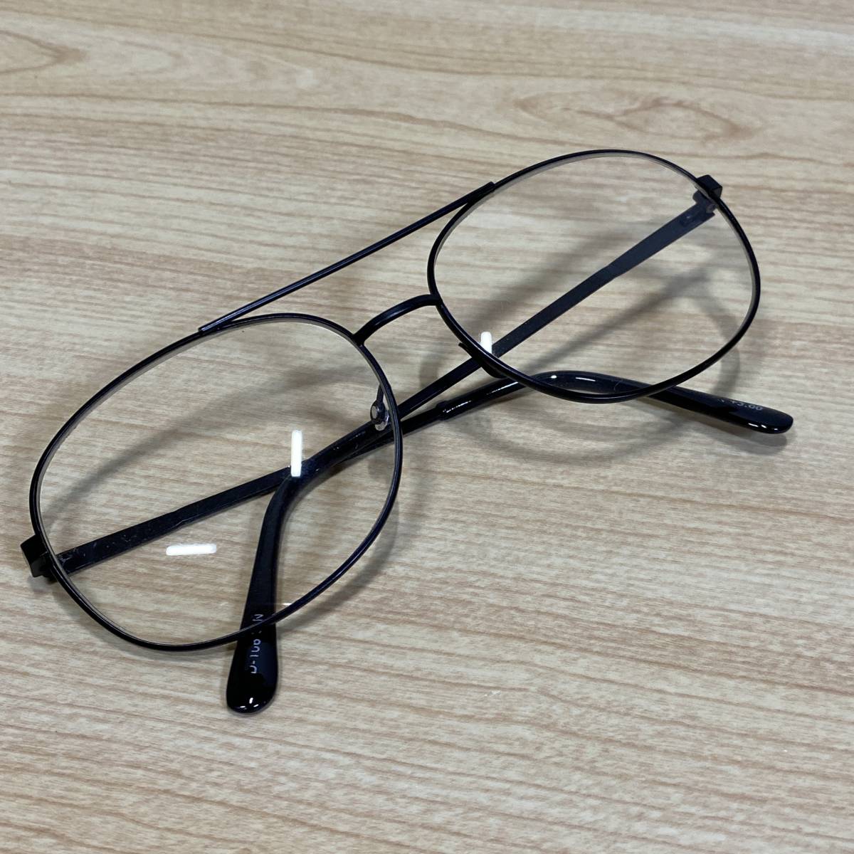 BA235 【ファッション】 老眼鏡　+3.00　黒　シンプル　メーカー不明　訳あり_画像1