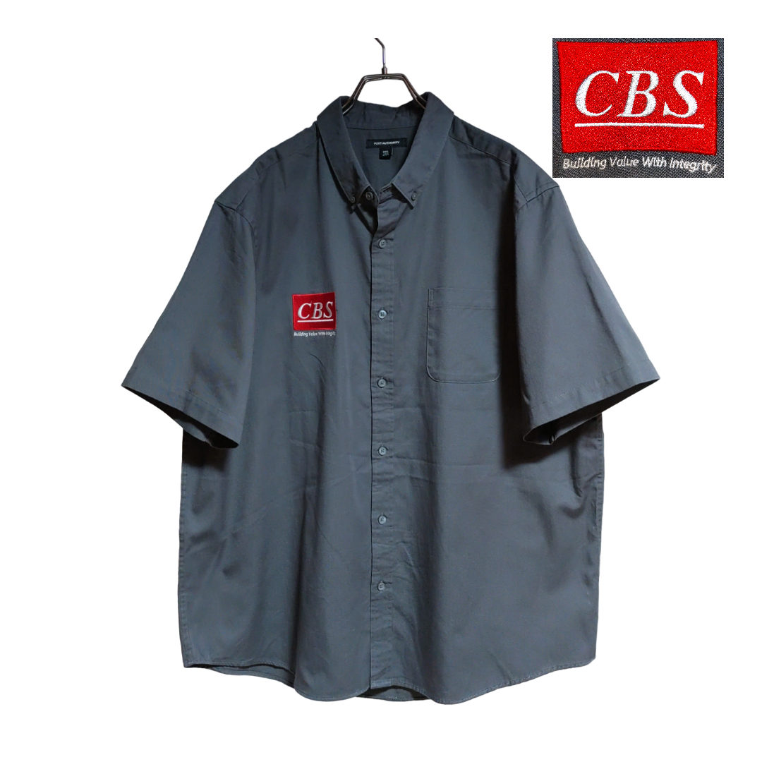 良品 PORT AUTHORITY 半袖ワークシャツ size 2XL オーバーサイズ グレー ゆうパケットポスト可 胸 刺繍 CBS 古着 洗濯 プレス済 ｂ97_画像1