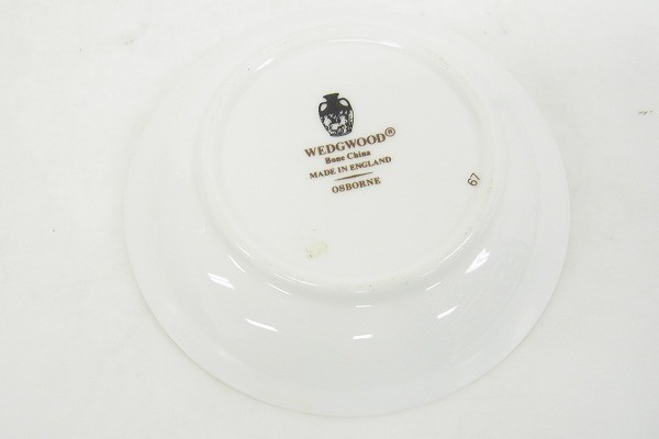 W233-J12-2796 WEDGWOOD ウエッジウッド ソーサー2枚 小皿1枚 食器 現状品⑧_画像7