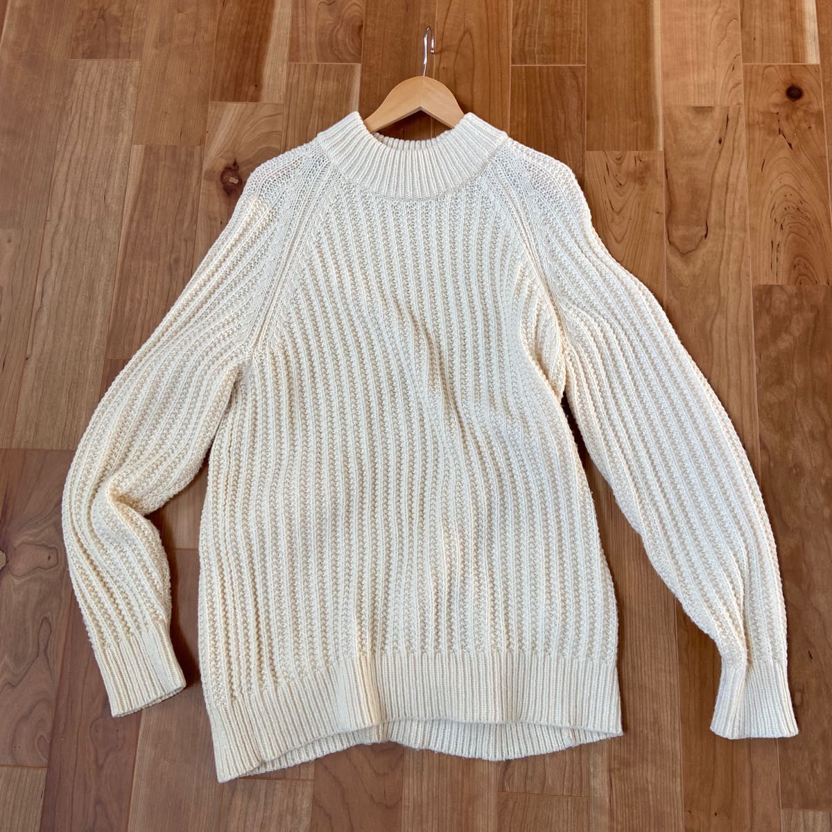 UNIQLO U ローゲージモックネックセーター(長袖) ナチュラル UNIQLO U ローゲージモックネックセーター(長袖) ナチュラル