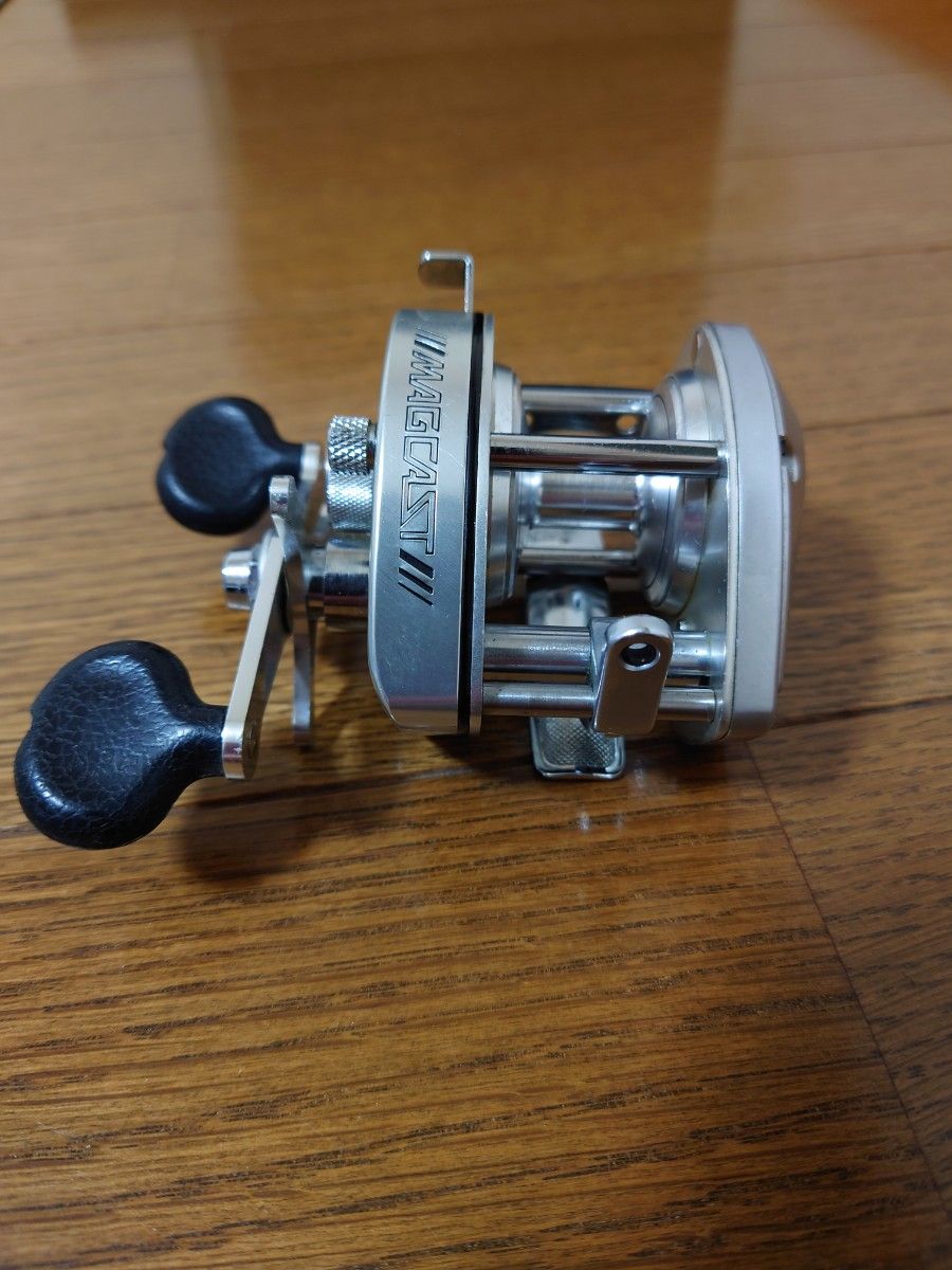 Bantam MAGCAST マグネットコントロールリール おこない Bantam MAGCAST マグネットコントロールリール おこない
