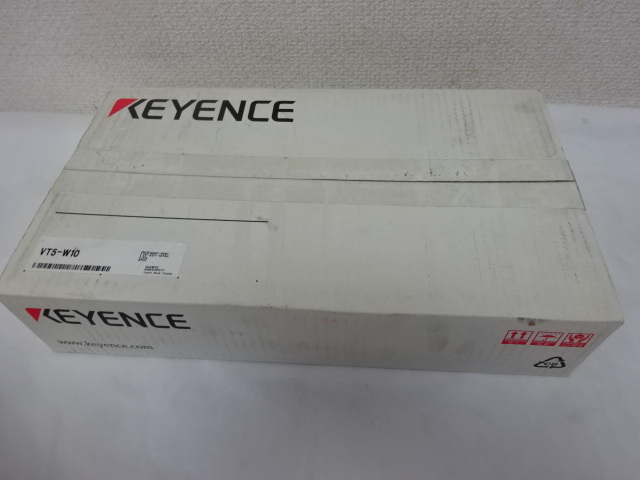 新品 未開封 KEYENCE 10型 ワイド TFTカラー タッチパネル VT5-W10　_画像1