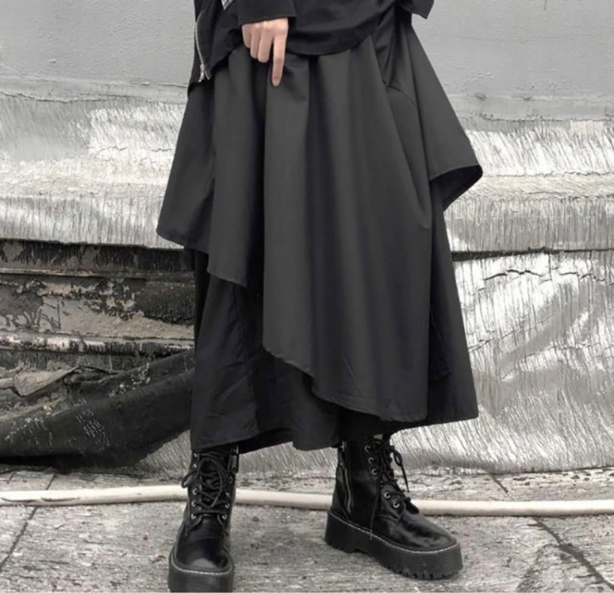 大きいサイズ　重ね着風アシンメトリースカート+袴パンツ