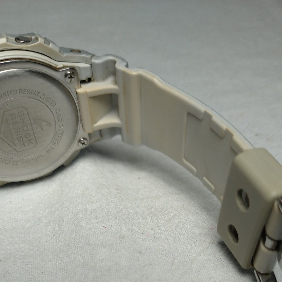 腕時計 G-SHOCK デジタル　シルバー　DW-5600SG  新品電池交換済み CASIO カシオ