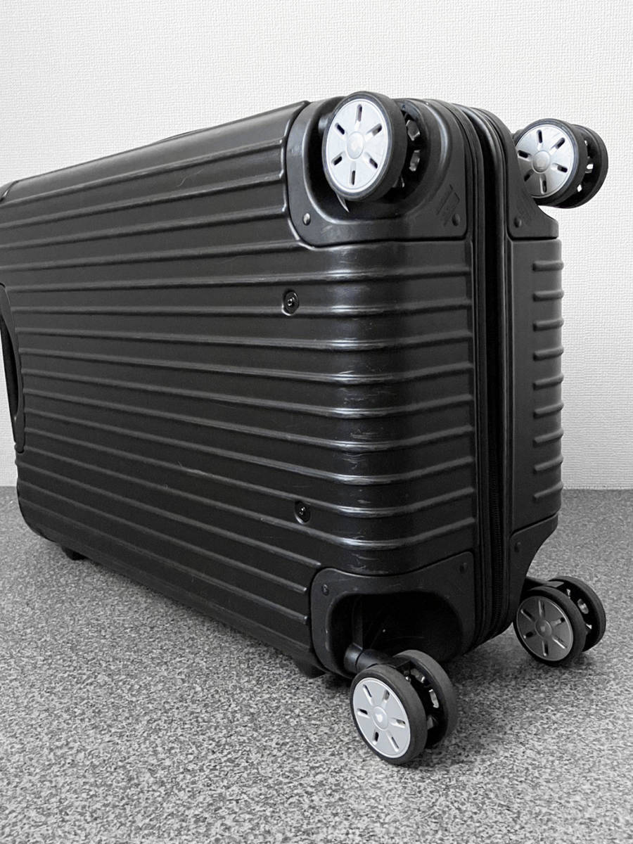 Lufthansa RIMOWA SALSA ルフトハンザ リモワ サルサ 4輪 マットブラック スーツケース 61L*エッセンシャル essential original オリジナル_画像7