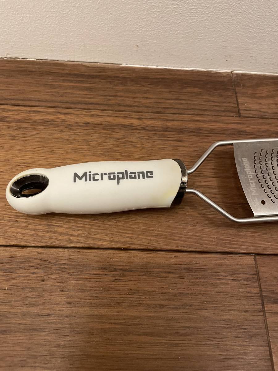 Microplane マイクロプレイン ジャパニーズスタイルグレーター おろし器 鬼おろし 大根おろしの画像2