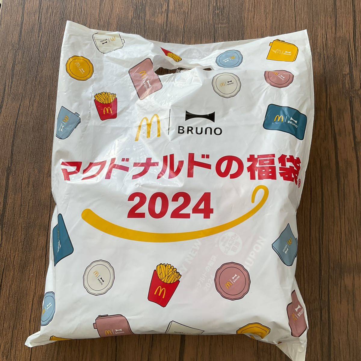 マクドナルドの福袋2024」 BRUNO コラボレーション グッズのみ