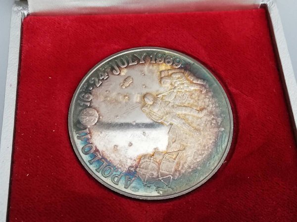 BJFI52　世界のコイン　アポロ11号月面着陸記念コイン　チャールズ皇太子ご成婚記念　昭和天皇　など　おまとめ_画像7