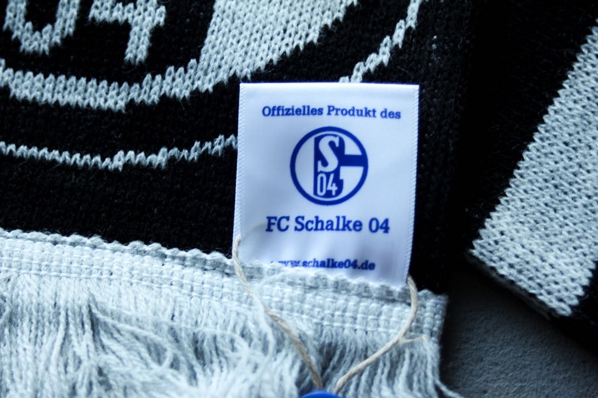 シャルケ04 サッカーマフラー Schalke 04 現地購入 欧州製