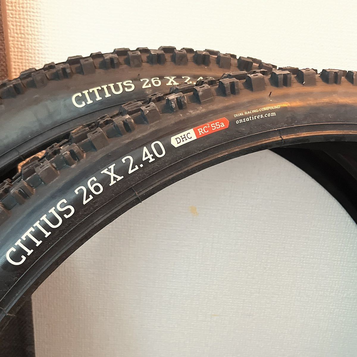 レア 新品 ONZA CITIUS 26x2.4 ブロックタイヤ 2本 DH 26インチ_画像2