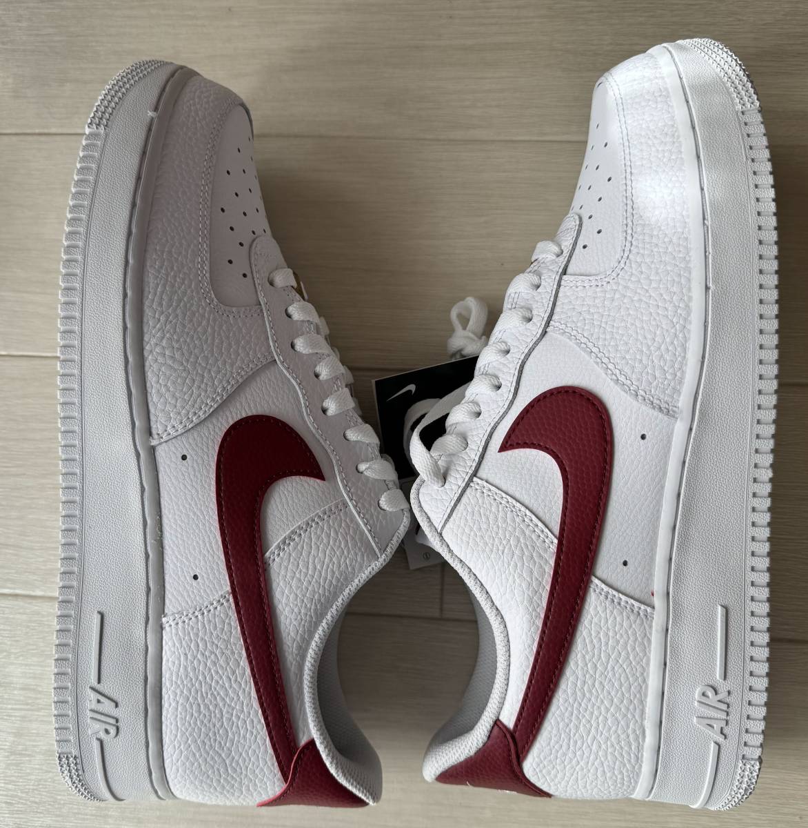 【未使用新品】NIKE/AIR FORCE 1 '07/CZ0326-100/ホワイト&チームレッド/29cm/11_画像1