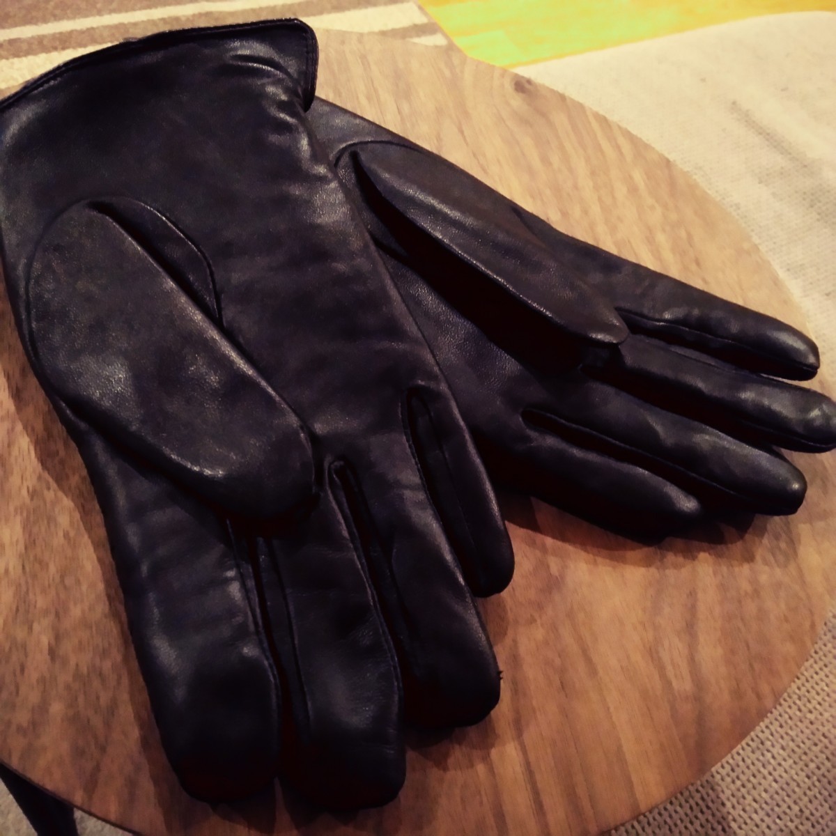 バイクレザーグローブ　サイズ10（男性L）　ブラック　ダイヤスティッチ　革手袋　ハーレー　カフェレーサー　ヴィンテージ_画像2