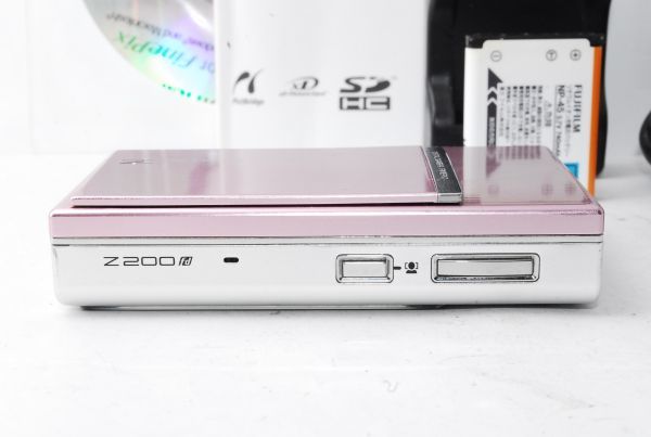 フジフイルム FUJIFILM FINEPIX Z200fd ピンク ★バッテリー充電器 付き★コンパクトデジタルカメラ #E45035-045_画像2