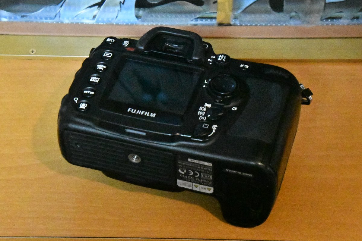  single‐lens reflex camera beginner used single‐lens reflex FUJIFILM FinePix S5 Pro maintenance sensor cleaning [ used ]