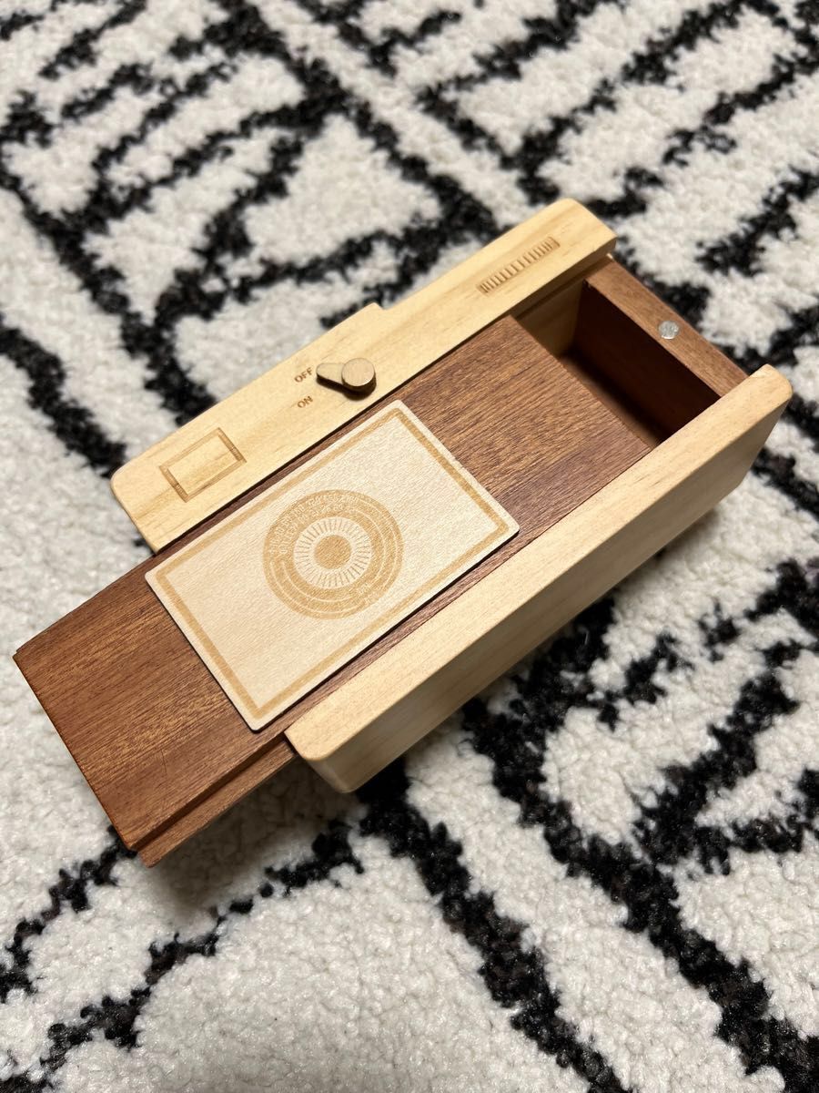 木製　カメラ型　小物入れ　オブジェ