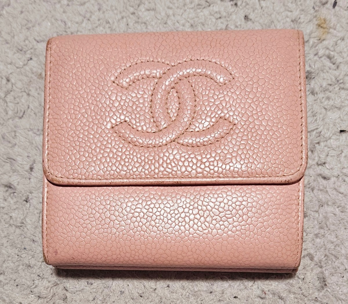 シャネル　CHANEL　キャビア　ダブルホック財布 ココマーク ピンク系 可愛い キャビアスキン 小銭入れ有り ウォレット　傷が付きにくいです_画像1