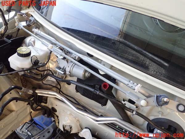 5UPJ-95396770]BMW ミニ(MINI)クーパーD(XY15MW F56)フロントワイパーモーター 中古