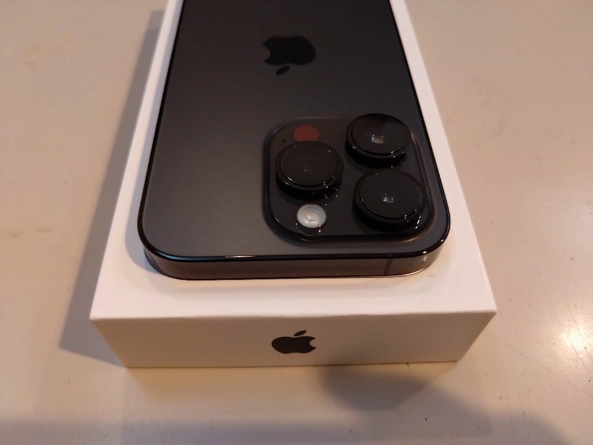 SIMフリー☆Apple iPhone14 Pro 128GB ブラック 超美品☆_画像6