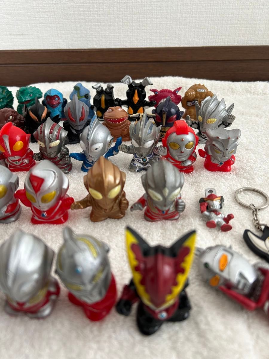 ウルトラマン倶楽部 30個 指人形 ウルトラマン倶楽部 30個 指人形 (指人形 ウルトラマン 怪獣 30