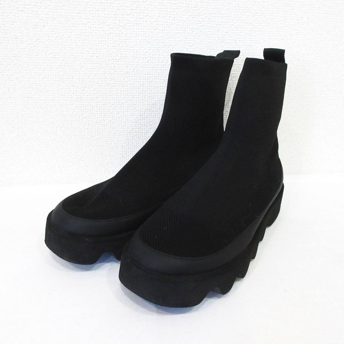 美品 ISSEI MIYAKE×UN イッセイミヤケ×ユナイテッドヌード Bounce Fit Boot ソックスブーツ ショートブーツ サイズ39 約25cm ブラック_画像1