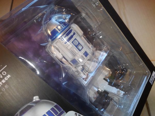 新品未開封 やや箱歪み 海洋堂 スターウォーズ・リボ R2-D2　STAR WARS リボルテック　KAIYODO STAR WARS REVO_画像3