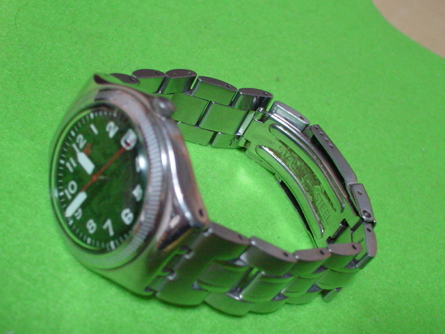 SWATCH　SWISS　IRONY　SWISS　ＭＡＤＥ　ＡＧ　２００３　腕時計　ブラック_画像2