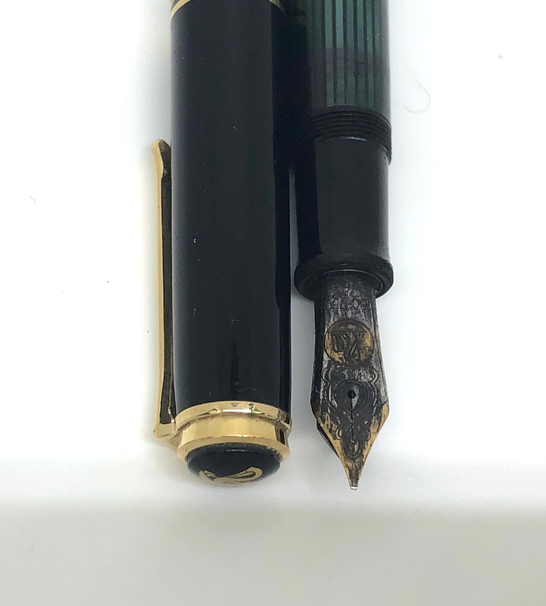 【和の美】 Pelikan　ペリカン　万年筆　スーベレーン　SOUVERAN　M400_ペン先に使用感があります。