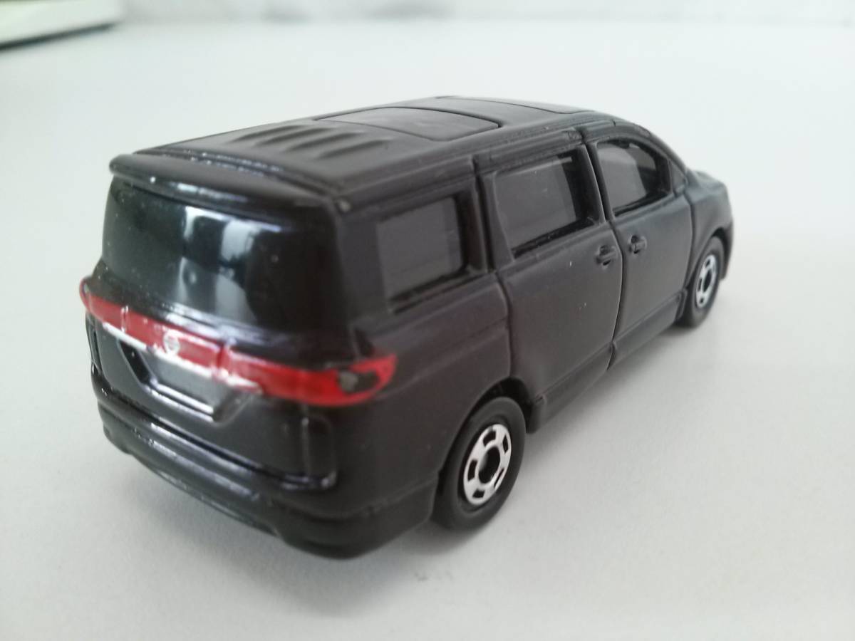 【★OC-0084】[中古品]トミカ 日産 エルグランド 2010年 1/64 No.88 [KO]の画像3