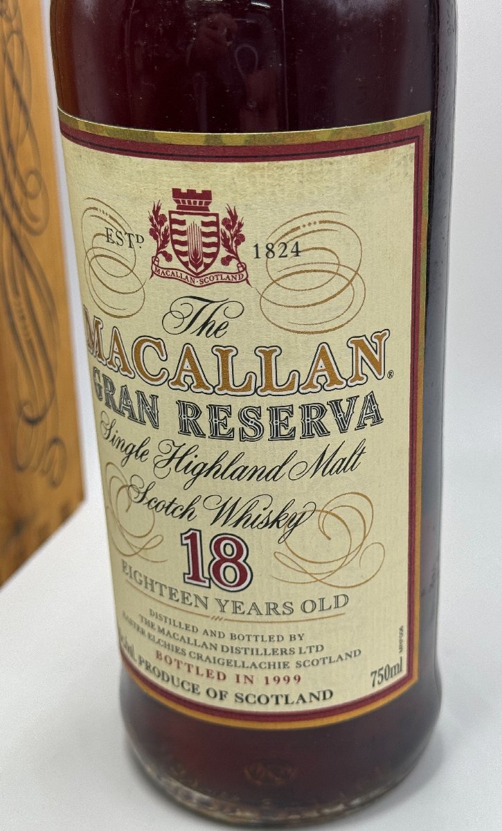 ◆洋酒　古酒　未開栓　The MACALLAN　ザ・マッカラン　18年　1980-1999　グランレゼルバ　ウイスキー　750ml　40%　木箱/冊子付き◆_画像8