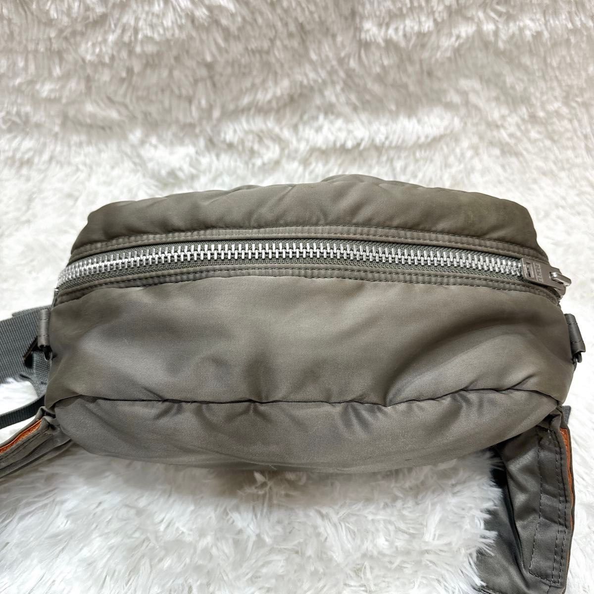 美品 廃盤色 希少 PORTER ポーター ウエストバック シルバー 美品 廃盤色 希少 PORTER ポーター ウエストバック シルバー