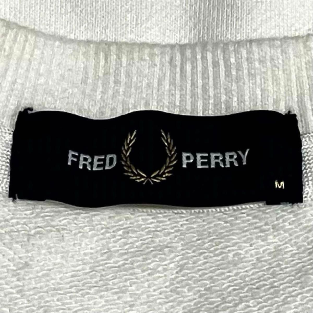 人気】FRED PERRY×BEAMS 別注 Logo Crew Sweat 月桂樹ロゴ 定価 人気】FRED PERRY×BEAMS 別注 Logo Crew Sweat 月桂樹ロゴ 定価