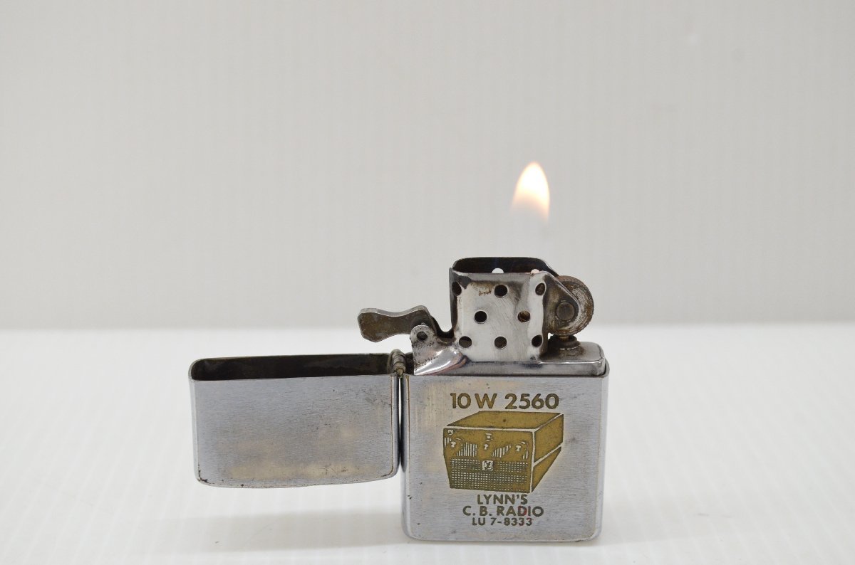 [fui] ZIPPO 逆打ち 逆刻印 斜字体 筆記体 10W 2560 LYNN'S C.B.RADIO LU 7-8333 ジッポー 着火OK_画像2