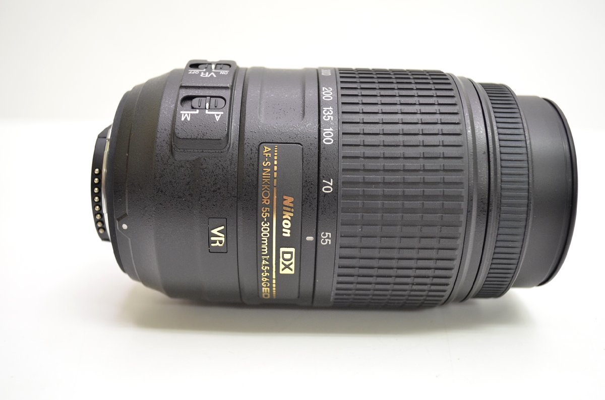 [fui] 中古 Nikon DX ニコン AF-S NIKKOR 55-300mm F4.5-5.6G ED レンズ　フードキャップ付き_画像2