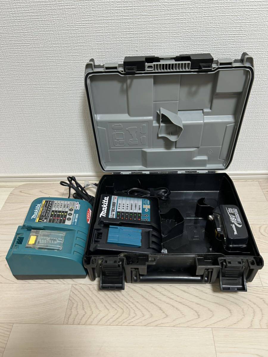 1円〜 makita マキタ　充電器　DC18RC. DC18RA 動作 バッテリー　BL1830 ジャンク　現状品　k922_画像1