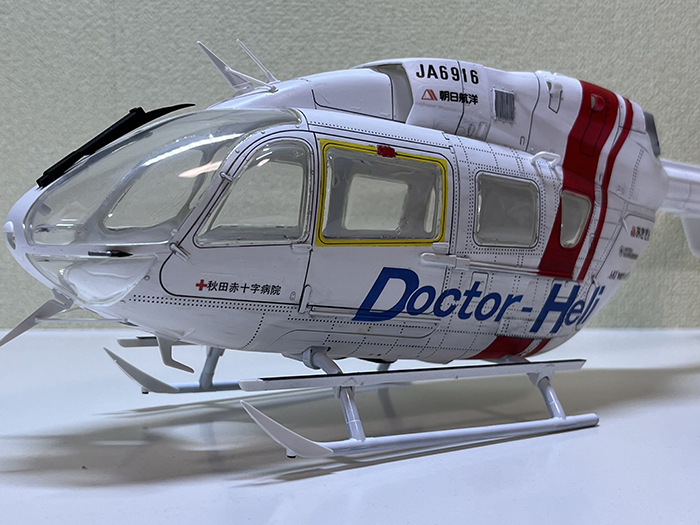 HIROBO S.R.B EC145 ドクターヘリ仕様　塗装済み完成ボディ 未使用品_画像5