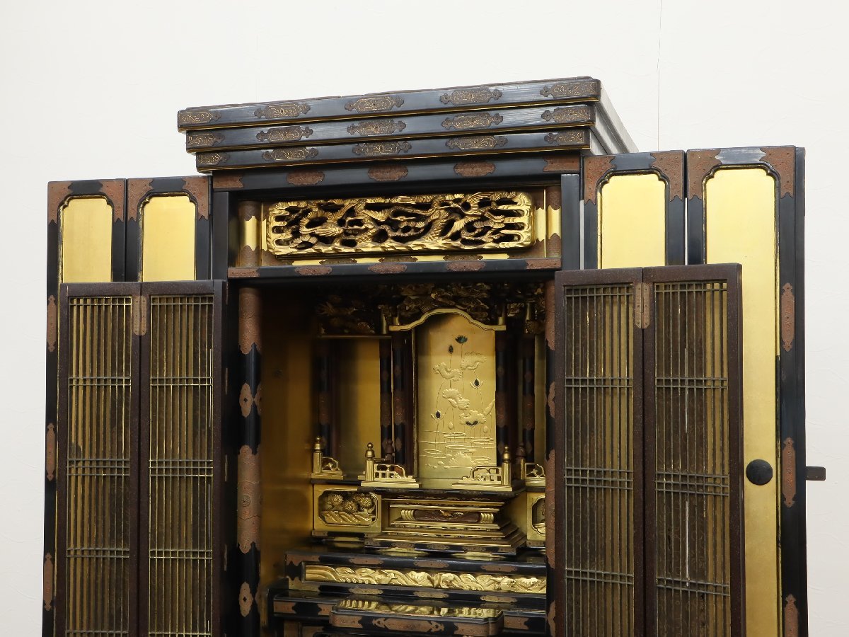 仏教美術 仏壇 螺鈿 天女 鶴 蓮 竹 梅 錺金具 前開 二重扉 厨子 仏教美術 仏壇 螺鈿 天女 鶴 蓮 竹 梅 錺金具 前開 二重扉 厨子