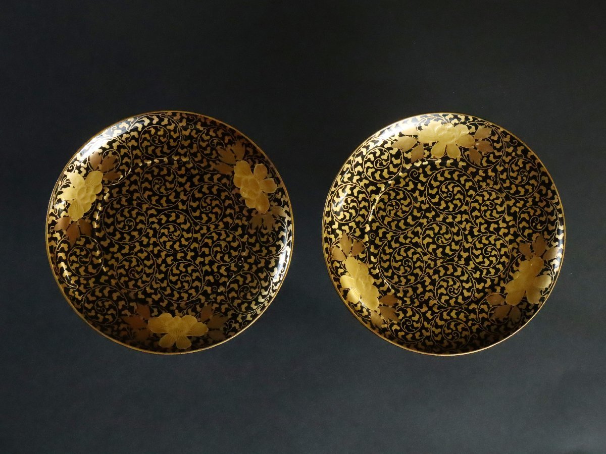 時代雛道具 日本橋 木屋漆器店謹製 御高月 木製黒朱塗金蒔絵牡丹 時代雛道具 日本橋 木屋漆器店謹製 御高月 木製黒朱塗金蒔絵牡丹