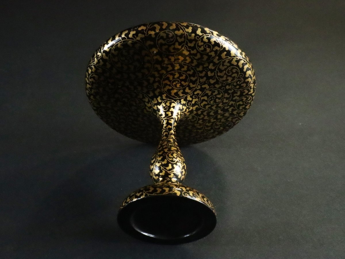 時代雛道具 日本橋 木屋漆器店謹製 御高月 木製黒朱塗金蒔絵牡丹 時代雛道具 日本橋 木屋漆器店謹製 御高月 木製黒朱塗金蒔絵牡丹