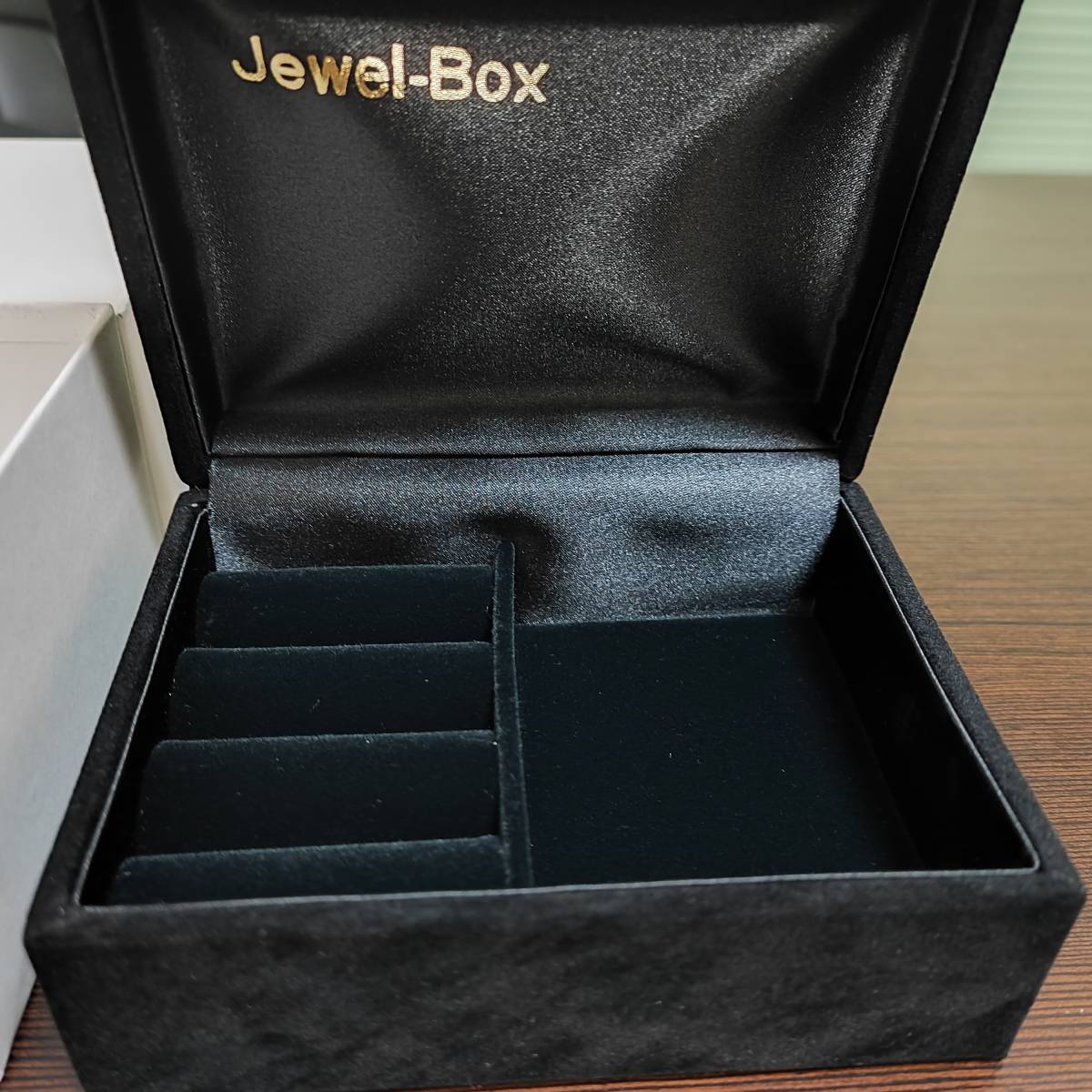  unused jue Reebok s regular price 2500 jpy important jewelry. storage, for present . possible to use.12.5cmx9.5cmx6cm limited amount... person .